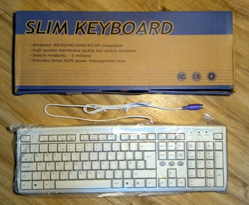 Beige tastatur neu in ovp - ps/2,