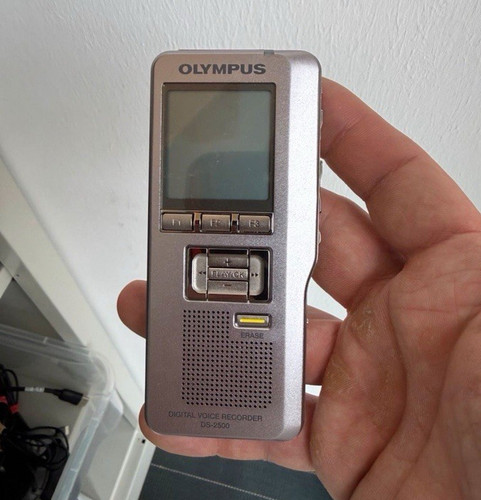 Olympus 2500 digital - ds-2500, voice
