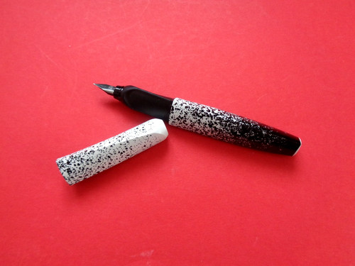Pelikan füllhalter twist p457 - füllhalter,