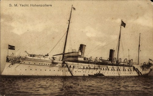 Kriegsschiff yacht - ak,