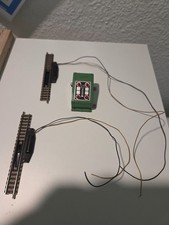 2x Fleischmann 9112 Entkupplungsgleis m. Elektroantrieb l. 111 mm & 6922 Taster