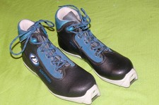 KINDER LANGLAUFSCHUHE Gr.3,5 =