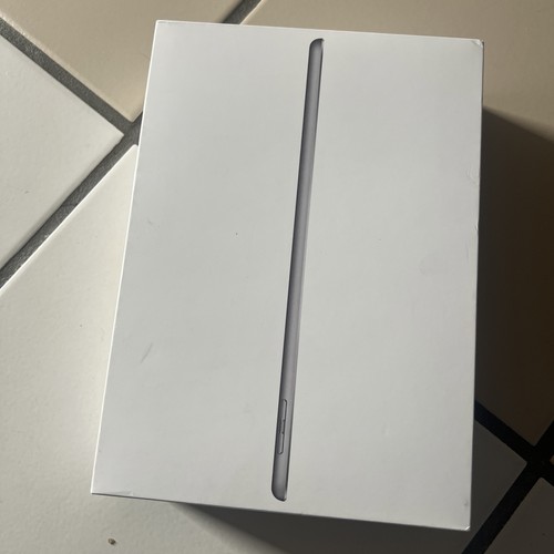 Ipad 6th generation 128 - 6th,