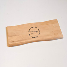 Holzbrett Schneidebrett Frühstücksbrett Servierbrett Gravur personalisiert Namen