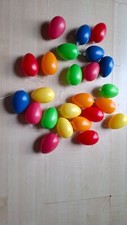 24 Ostereier aus Plastik bunt Deko Ostern zum Aufhängen