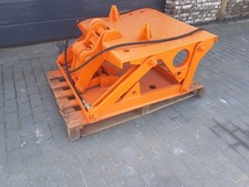 UNIMOG Schnellwechsler Anbauplatte Hebe und Press Platte