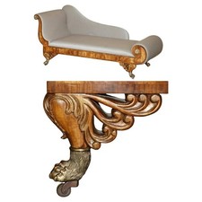 HANDGESCHNITZT GEFLAMMT MAHAGONI GOLD VERGOLDET MESSING LÖWENTATZE FÜSSE REGENCY CHAISELONGUE