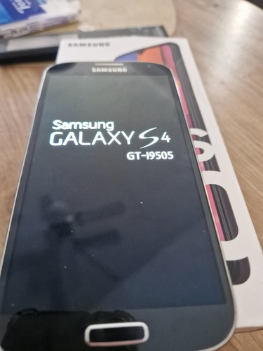 Samsung galaxy i9505 - s4,