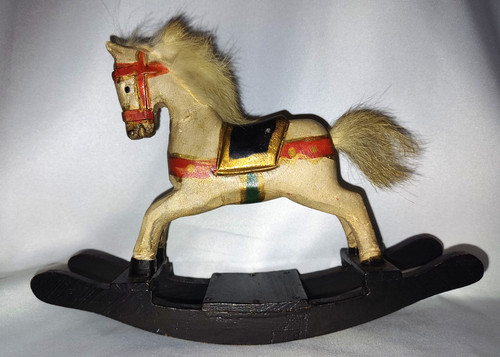 Schaukelpferd figur antik - schaukelpferd,