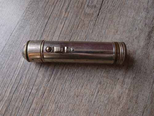 Alte kleine taschenlampe lampe - alte,