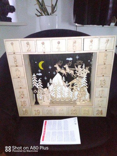 Advent kalender aus holz - advent, 24
