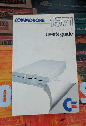 Commodore 1571 disk drive - 1571,
