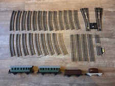 Piko H0 Großes-Gleis-Set 30 Teile mit Weichen + 4 Waggons