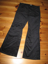 Esprit Samt-Hose Gr.31/30 NEU schwarz Gürtelschlaufen Taschen flared bootcut