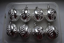 alter christbaumschmuck aus