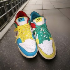 Dies ist ein Nike Dunk Low SE