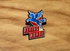 Flying Horse Energy Drink alte Vintage Werbe Pin / Anstecker 
