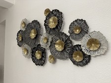 Wanddekoration Metall Blumen Schwarz/Grau/Gold – 135 x 69 cm – Neupreis 179 €