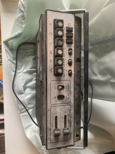Vintage universum clock radio - vintage:,