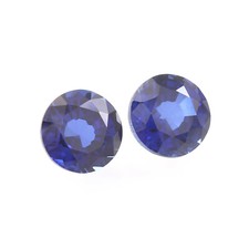 2 Stück Saphire runde Form ca. 4 mm  Herkunft Thailand