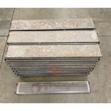 Layher gebr. Vollaluboden  2,07 m x 0,32 m gebraucht Fassadengerüst Baugerüst