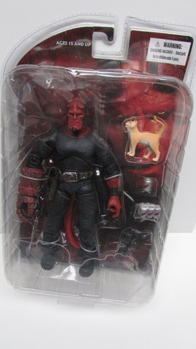 Mezco hellboy the golden - hellboy, 2