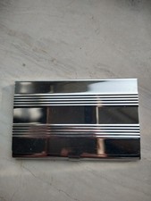 Elegantes Metalletui für