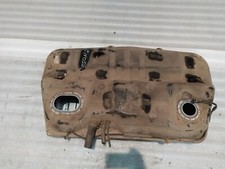 Hyundai Tucson (JM) Tank Kraftstofftank Benzin (2) 
