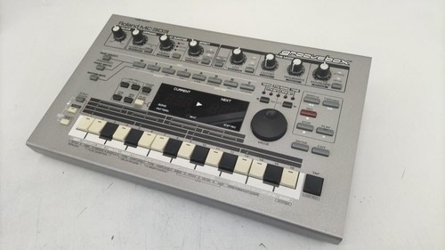 Roland nutkasten 303 - roland,
