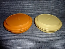 2 Tupperware Schüsseln -