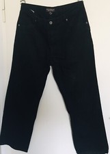 Rounder Cult Jeans Farbe Schwarz
