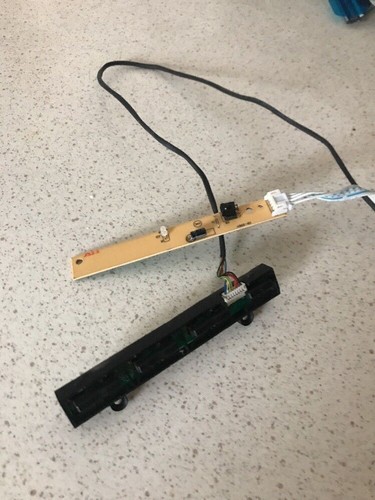 Tastatur und signalempfänger - und,