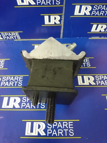 Transmission mount rubber h - rubber, r/h