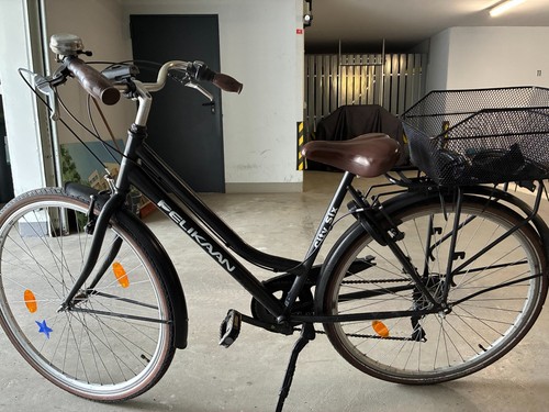 Pelikaan city six - six, –