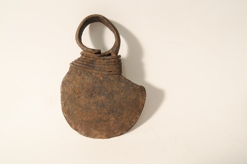Altes messer karamojong ie11 - karamojong,