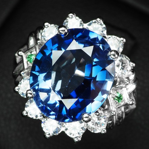Opulenter lebendiger blauer