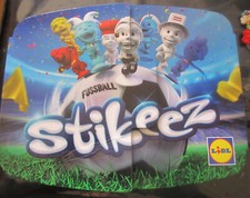 Lidl Stikeez Fussball 24 Sammelfiguren 1 Pokal und Sammelbox