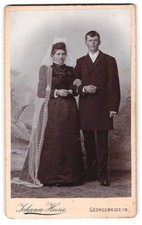 Fotografie Johann Heine, Georgswalde, Hochzeitspaar im Studio CDV /Kabinett-Foto