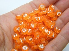 200 Buchstabenperlen orange