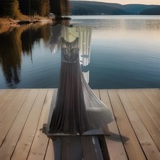 langes Abend- oder Festkleid