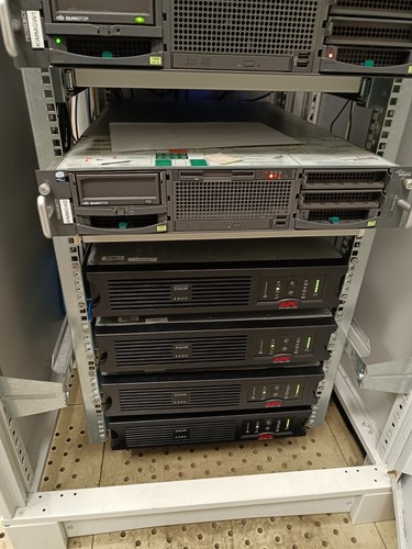 Apc smt2200rmi2u smart ups - apc, smart-ups