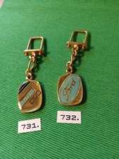 731-   EDLER MASSIVER  METALL  SCHLÜSSELANHÄNGER   "FIAT"   Gold / Acryl