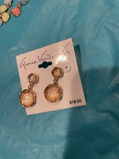 Gloria vanderbilt gold tone - gloria,