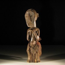 66188) Große Figur Ngbaka