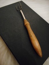 DDR Kartoffelhalter 60er★Pellkartoffelgabel stabil★Pieker Holz Ostalgie 15cm?