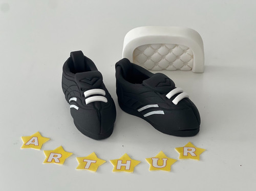 Schwarze fussballschuhe - schwarze,