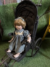 Alter Puppenwagen Dreirad Puppe mit Verdeck