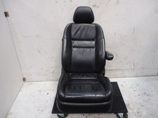 Sitz vorne rechts Schwarz