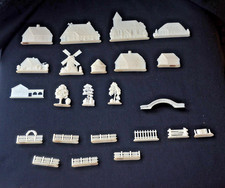 Konvolut Margarinefiguren  Häuser Bäume Zäune Hamker ,Homa Eigelb, Clever stolz