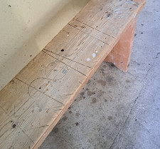 1 Holzbank Zimmerei Werkzeug